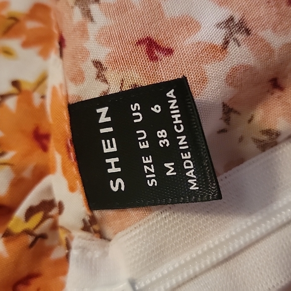 Dress - Picture 2 of 3